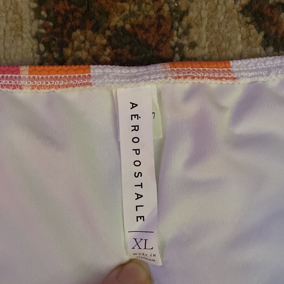 Aeropostale Bikini Top and Bottom - Picture 4 of 9